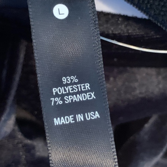 NEW AQUA Black Velvet Stretchy Tiered Mini Skirt Large - Picture 6 of 7